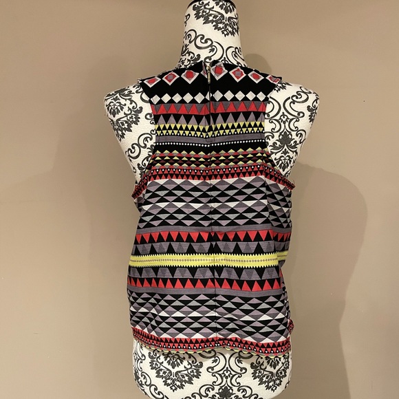 3 for $15 🎈Summer Tank Top - Picture 2 of 2